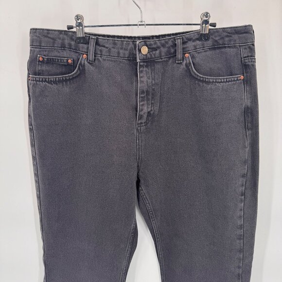 Topshop High Rise Straight Leg Plus Jeans Womens 16 Black Cotton Raw Hem NEW - Picture 2 of 9
